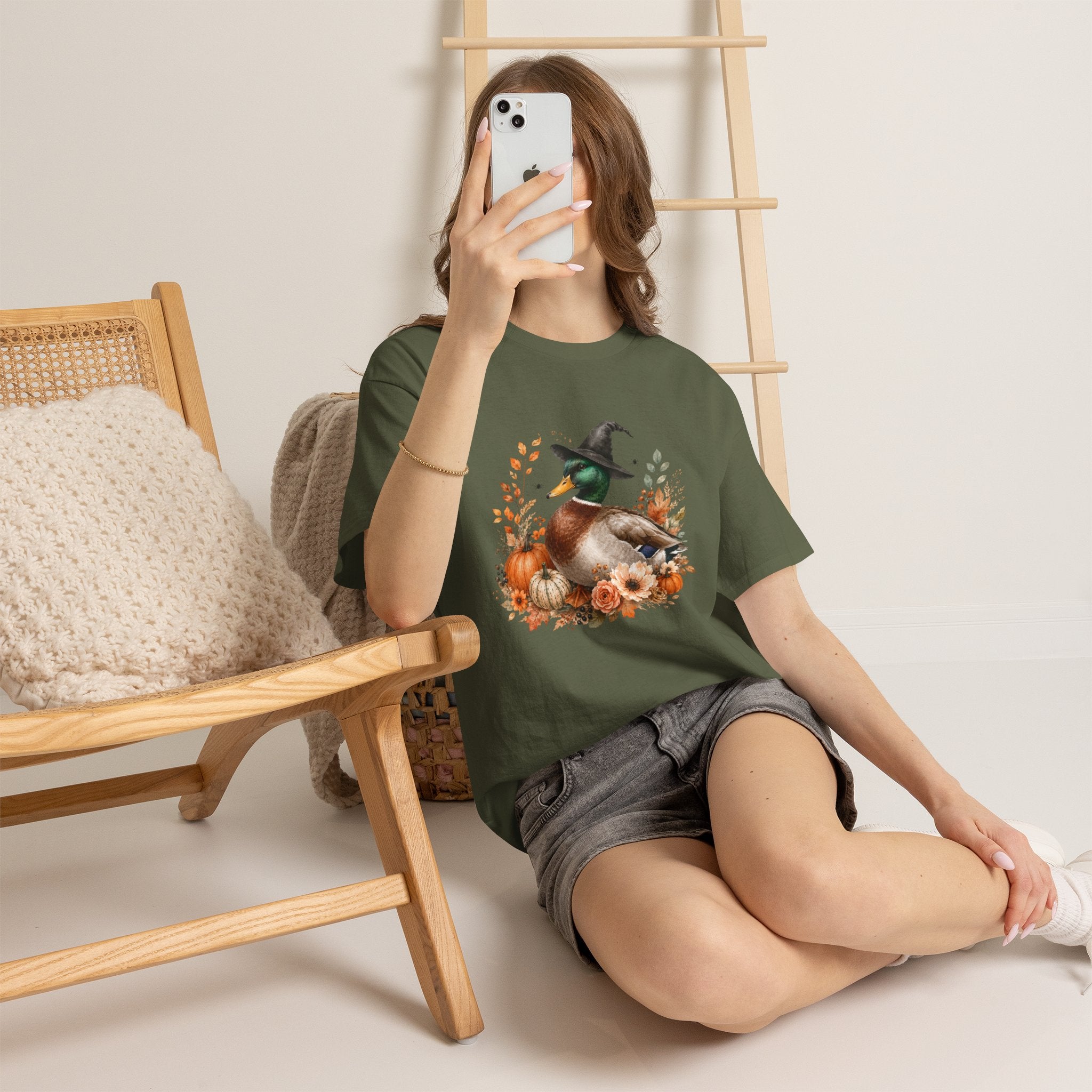 Mallard Duck with Witch Hat T-Shirt Autumn Pumpkins & Flowers Halloween